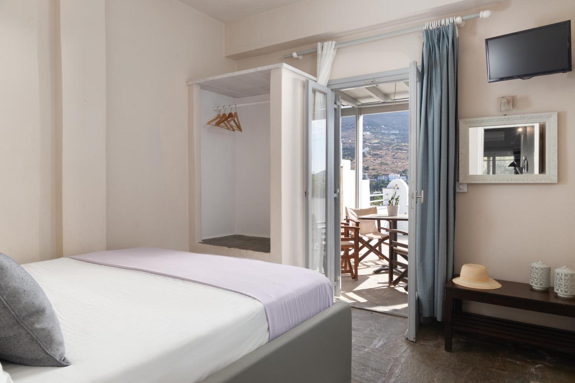 Villa Arni Andros - Βίλα Αρνη Batsi  Bagian luar foto